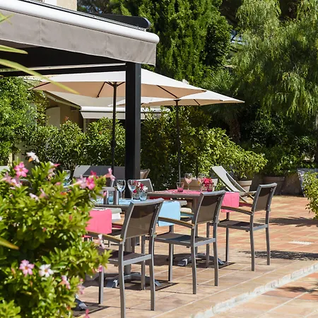 Domaine Du Calidianus Szálloda 3*