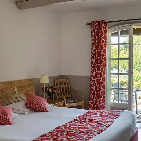 Domaine Du Calidianus Hotel